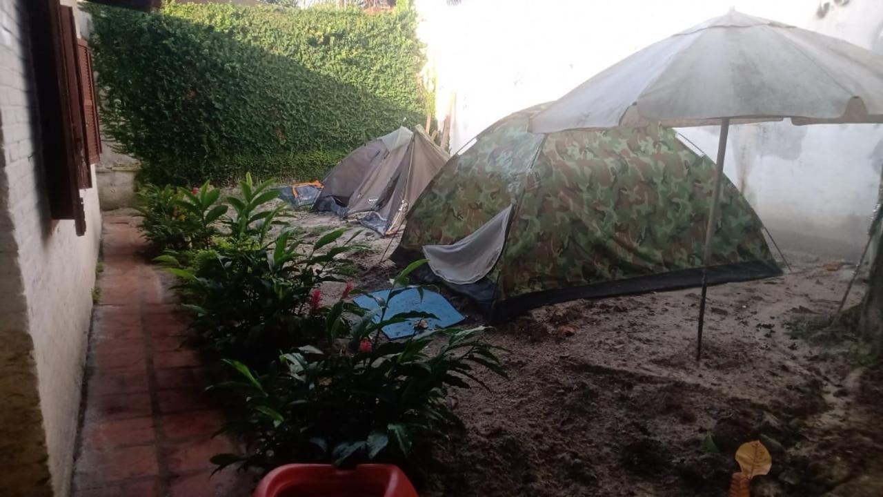 Hostel Elephant Del Mar Гуаружа Екстер'єр фото